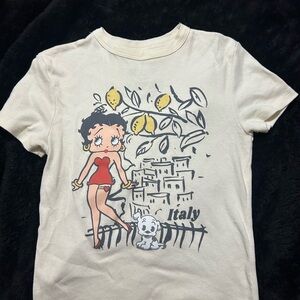 Betty Boop Italy Cream Short Sleeve Tee Whimsical Cartoon Design
